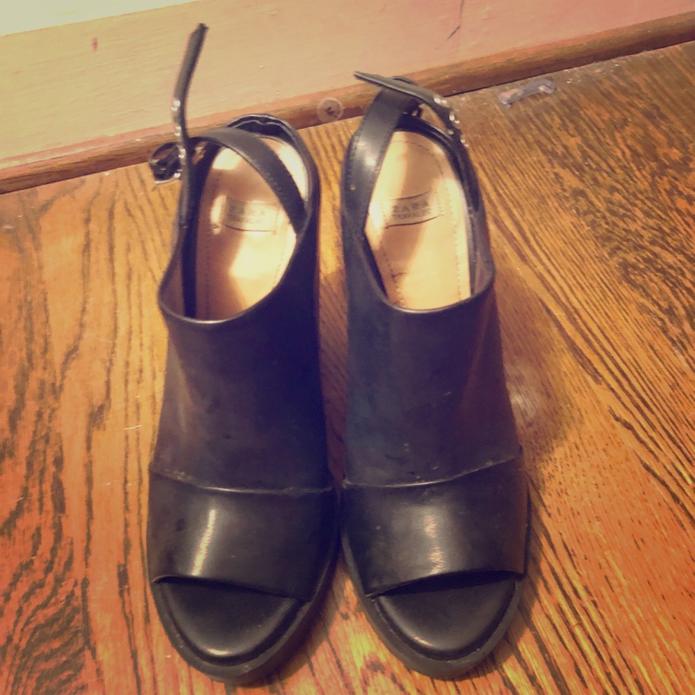 Open toe black block heels from Zara